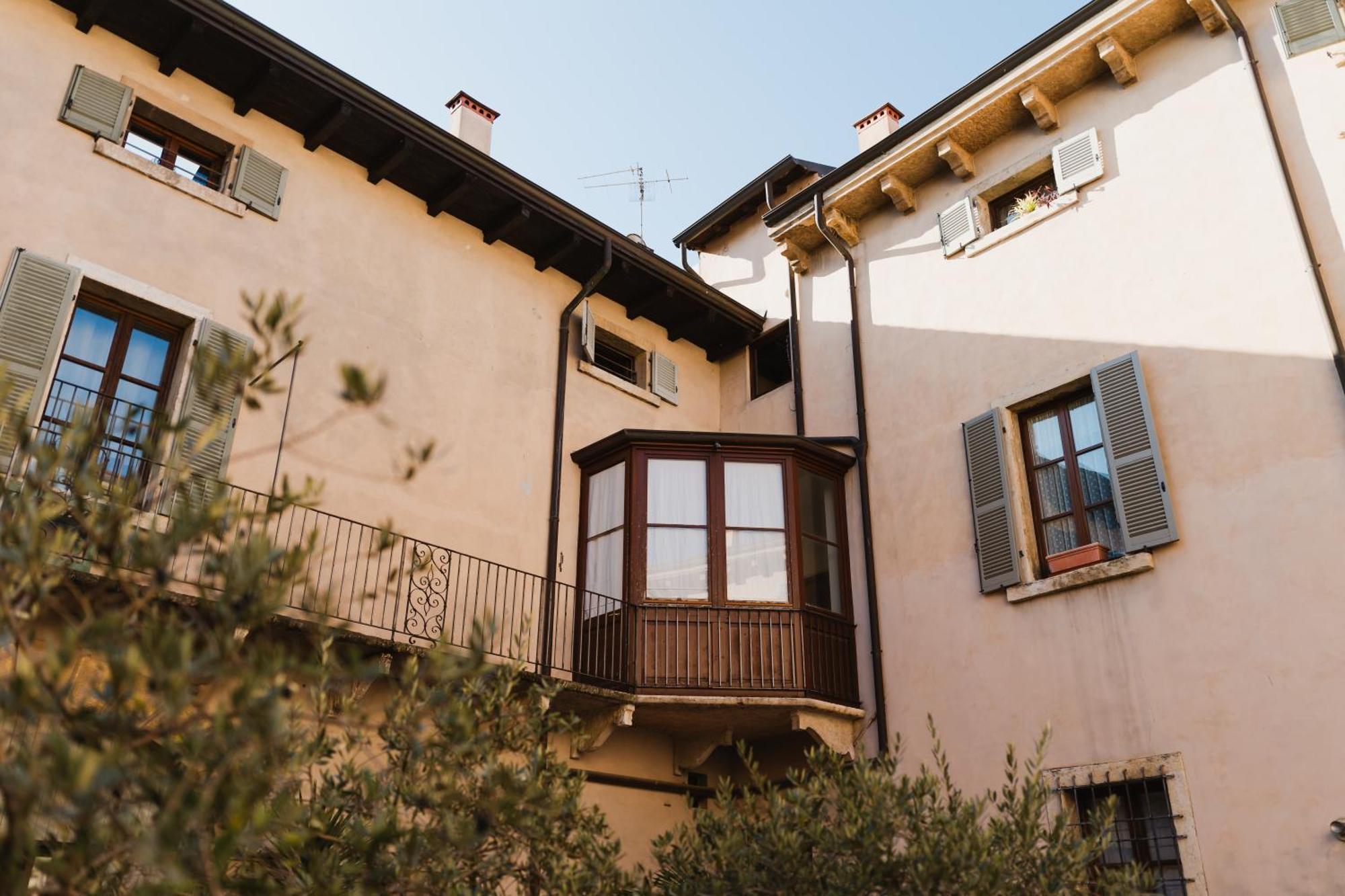 Loft Artigliere Centro Verona 120Mq 4 Rooms Exterior foto
