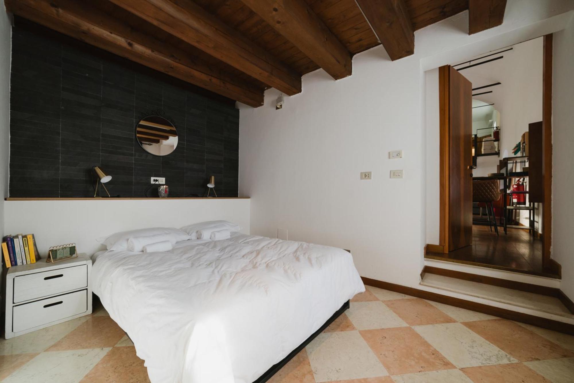 Loft Artigliere Centro Verona 120Mq 4 Rooms Exterior foto